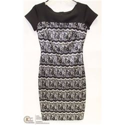 SIZE SMALL SHORT SLEEVE COCKTAIL DRESS MID LENGTH