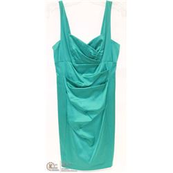 SIZE SMALL SLEEVELESS SATIN SHORT LENGTH DRESS