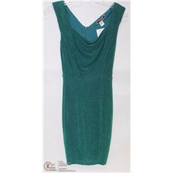 SIZE SMALL GREEN SHORT LENGTH PARTY DRESS