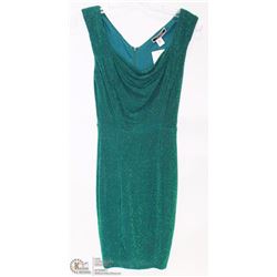 SIZE SMALL GREEN SHORT LENGTH PARTY DRESS
