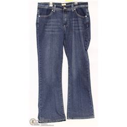 Y JEANS PLUS SIZE 22 BOOT CUT MEDIUM RISE JEANS