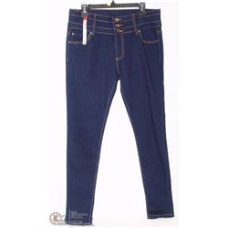 BH JEANS SIZE 34 CLASSIC NAVY HIGH RISE TRIPLE