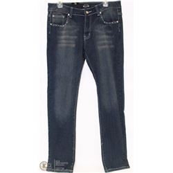 RICO JEANS SIZE 18 BOOT CUT SMALL RHINESTONE