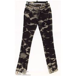 VO JEANS SIZE 5 BEACH TIEDYE PATTERN ON BLACK