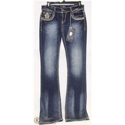 CIELO SIZE 5 BOOT CUT MED LOW RISE DUAL TONE