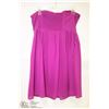 Image 2 : SIZE LARGE MAGENTA STRAPLESS EMPIRE WAIST PLEATED