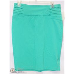 SIZE SMALL TEAL PENCIL STRETCH FIT SKIRT , MID