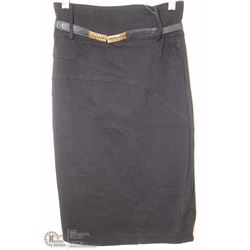 SIZE LARGE BLACK STRETCH PENCIL SKIRT, TOP KNEE