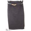 Image 1 : SIZE LARGE BLACK STRETCH PENCIL SKIRT, TOP KNEE