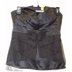 SIZE MEDIUM BLUE STRAPLESS BODICE DRESS SHIRT