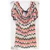 Image 1 : SIZE LARGE ZIGZAG PATTERNED DRAPING SCOOP NECK
