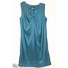 Image 1 : SIZE SMALL GREEN PARTY DRESS WITH BRONZE BEADING