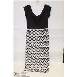 SIZE LARGE BLACK/WHITE CAP SLEEVE 3/4 LENGTH DRESS