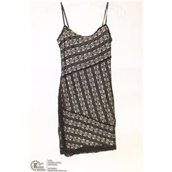 SIZE MEDIUM BLACK LACK WITH NUDE UNDERLAY,