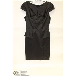 SIZE LARGE BLACK SATIN FINISH CAP SLEEVE DRESS
