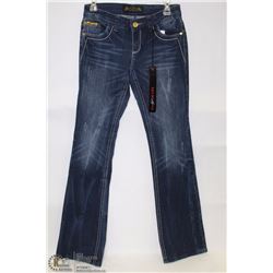 VO JEANS WAIST  SIZE 27 BOOT CUT/FLARE MED HIGH RISE GOLD