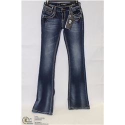 CIELO JEANS SIZE 1 DISTRESSING ALL OVER BOOT CUT