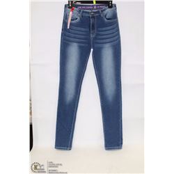 BH JEANS SIZE 26 WAIST LIGHT BLUE WHISKER PRINT SKINNY