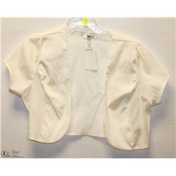 SIZE 3XL OFF WHITE SHRUG