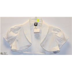 SIZE SMALL WHITE SHRUG