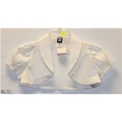 SIZE SMALL WHITE SHRUG
