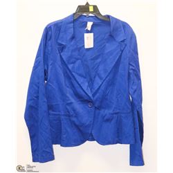 SIZE 3XL BLUE BLAZER WITH FAUX FRONT POCKET DETAIL