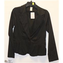 SIZE XL BLACK BLAZER WITH FAUX FRONT POCKET