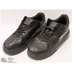 MENS ALL BLACK LIGHT UP SNEAKERS SOLD AS IS M 13