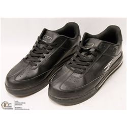 MENS ALL BLACK LIGHT UP SNEAKERS SOLD AS IS M 13