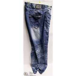 VIP COLLECTION JEANS 40 SLIM STRAIGHT MENS