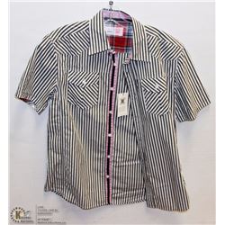 MENS SIZE MEDIUM STRIPED SHORT SLEEVE BUTTON