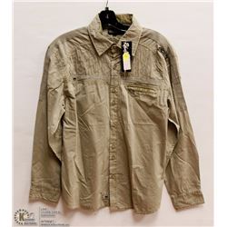 MENS SIZE LARGE LONG SLEEVED BUTTON DOWN