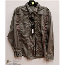 MENS SIZE SMALL LONG SLEEVED BUTTON DOWN