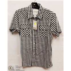 MENS SIZE SMALL SHORT SLEEVED BUTTON DOWN