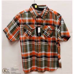 MENS SIZE LARGE SHORT SLEEVED BUTTON DOWN