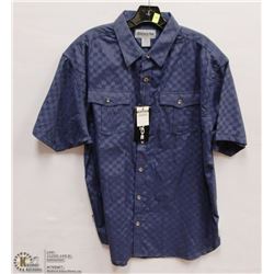 MENS SIZE 2 XLARGE SHORT SLEEVED BUTTON DOWN