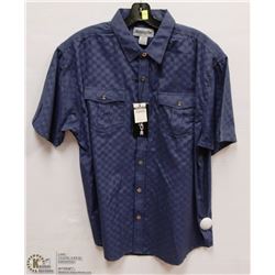 MENS SIZE 2 XLARGE SHORT SLEEVED BUTTON DOWN