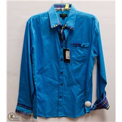 MENS SIZE MEDIUM LONG SLEEVED BUTTON DOWN