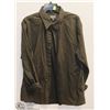 Image 1 : MENS SIZE 2 XLARGE LONG SLEEVED BUTTON DOWN