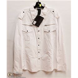 MENS SIZE 2 XLARGE LONG SLEEVED SNAP DOWN