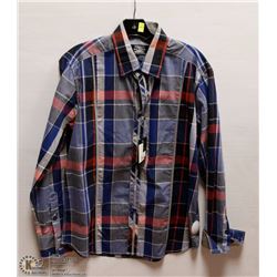 MENS SIZE MEDIUM LONG SLEEVED BUTTON DOWN