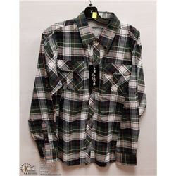 MENS SIZE LARGE LONG SLEEVED BUTTON DOWN