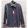 Image 1 : MENS SIZE XLARGE LONG SLEEVED BUTTON DOWN