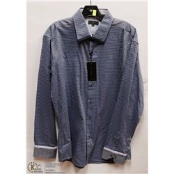 MENS SIZE XLARGE LONG SLEEVED BUTTON DOWN