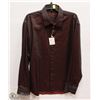 Image 1 : MENS SIZE XLARGE LONG SLEEVED BUTTON DOWN