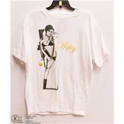 MENS SIZE XLARGE TITS WIFEY ARMY GRAPHIC T-SHIRT