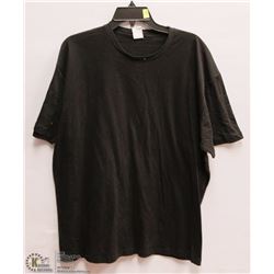 MENS SIZE 2 XLARGE SOFT BLACK T-SHIRT
