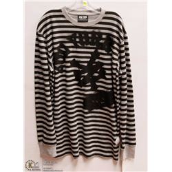 MENS SIZE MEDIUM ZOO YORK BRAND WAFFLE TEXTURE