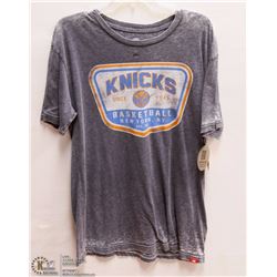 MENS SIZE 2 XLARGE NEW YORK KNICKS GREY T-SHIRT