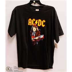 MENS SIZE XLARGE ACDC BLACK T-SHIRT